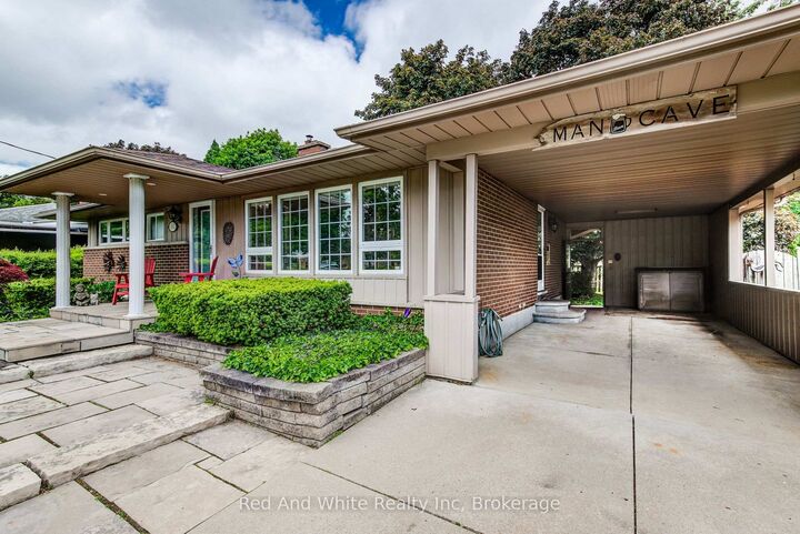 Property Photo: 192 Warren Road ON N2M 4T7