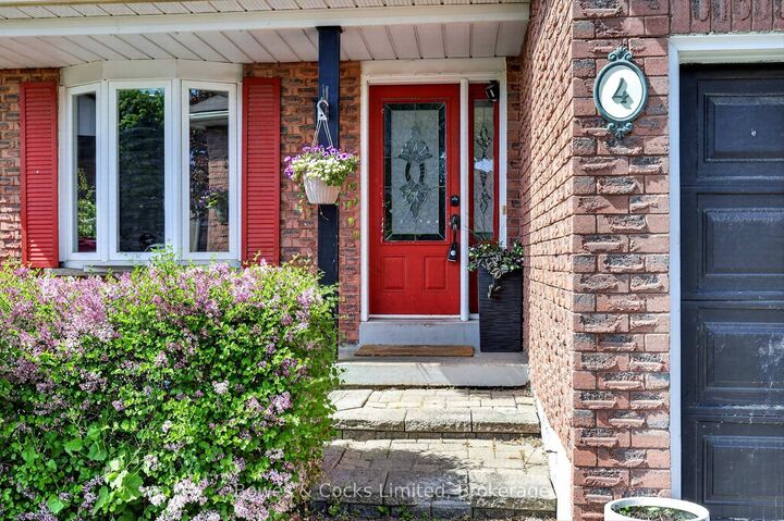 Property Photo: 4 Claret Road ON L1E 1V9