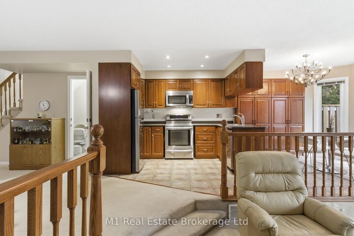 Property Photo: 5 Marilyn Drive ON N1H 1G9
