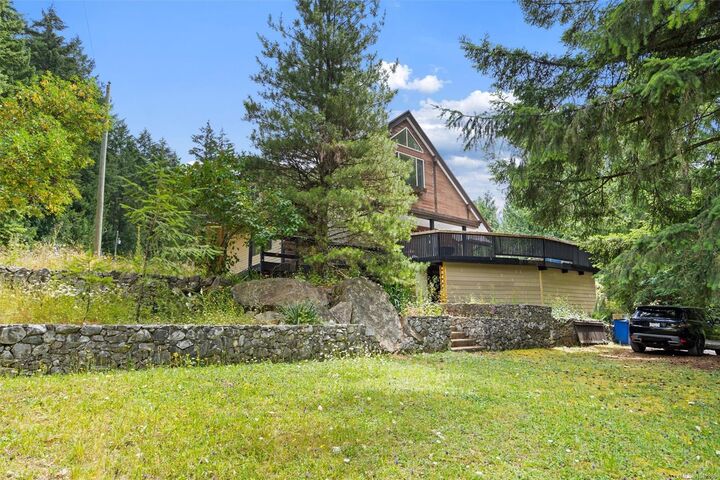 Property Photo: 2099 Shawnigan Lake Rd BC V8H 2B5