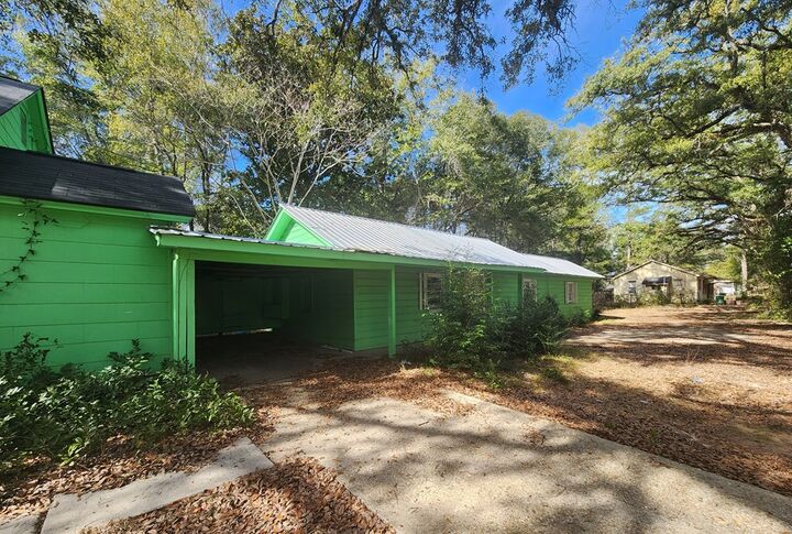 Property Photo:  501 N Harding Street N  GA 31701 