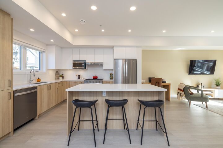 Property Photo: 7381 Preston Boulevard 98 BC V2V 1C5