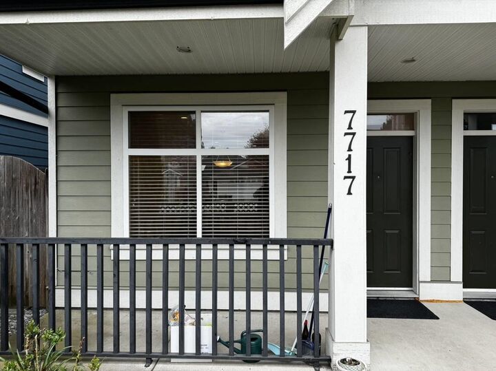 Property Photo:  7717 Acheson Road  BC V6Y 1N1 