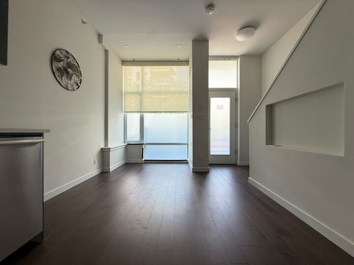 Property Photo:  W 1st Avenue 62  BC V5Y 0K4 