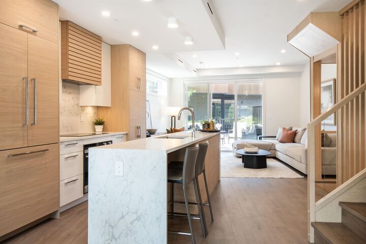 Property Photo: 3181 Canfield Crescent BC V7R 2V9