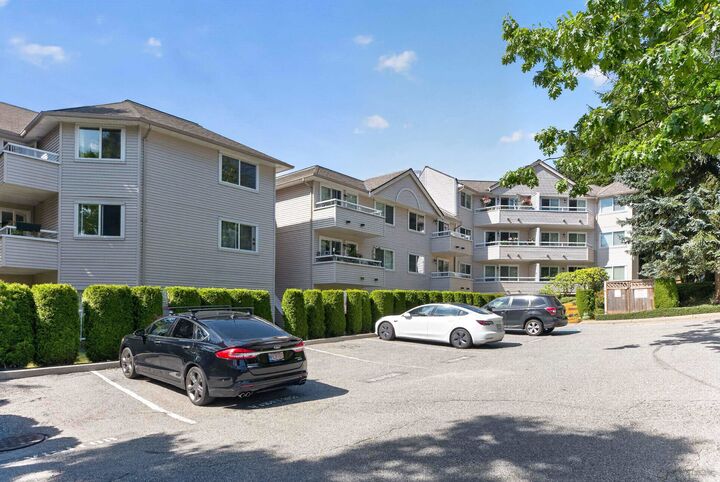 Property Photo:  450 Bromley Street 313  BC V3K 6S5 