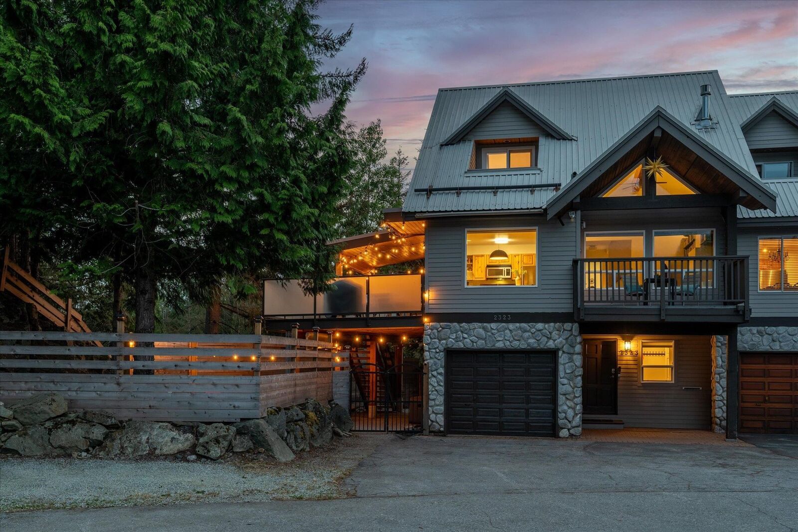 Property Photo: 2323 Aspen Court BC V8E 0A6