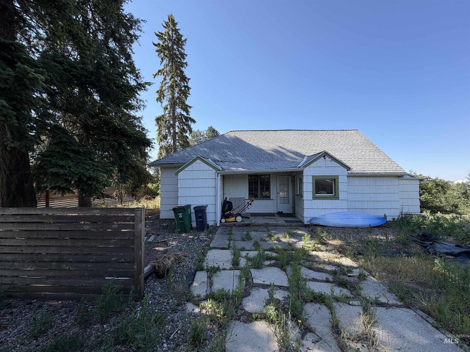 Property Photo:  1021 Orchard Ave.  ID 83843 