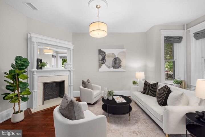 Property Photo: 146 U Street NW DC 20001