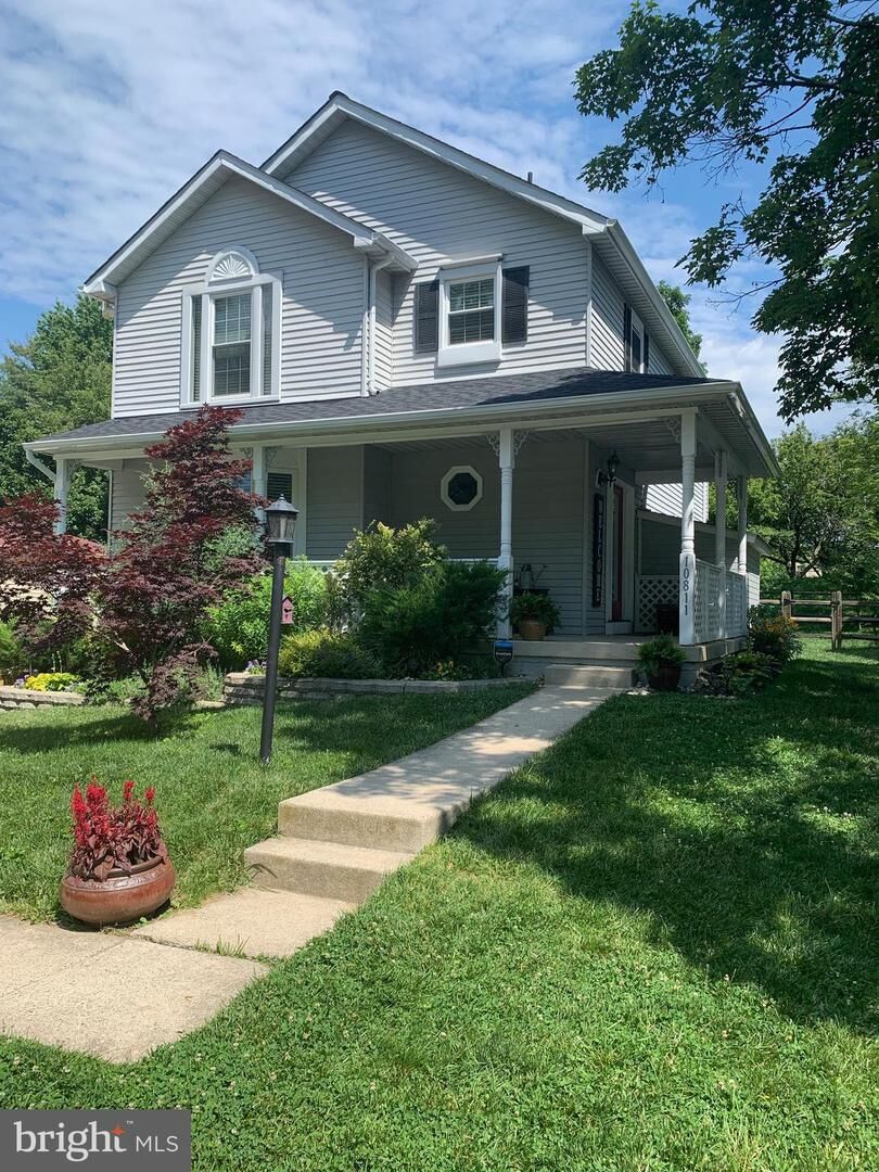 Property Photo:  10811 Topbranch Lane  MD 21044 
