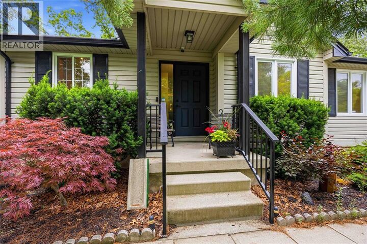 Property Photo:  10158 Victoria Street  ON N0M 2L0 