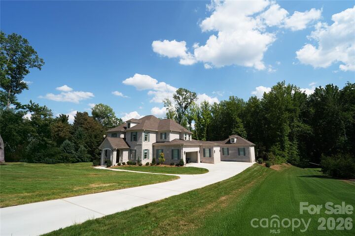 Property Photo: 03 Lurecliff Place SC 29708