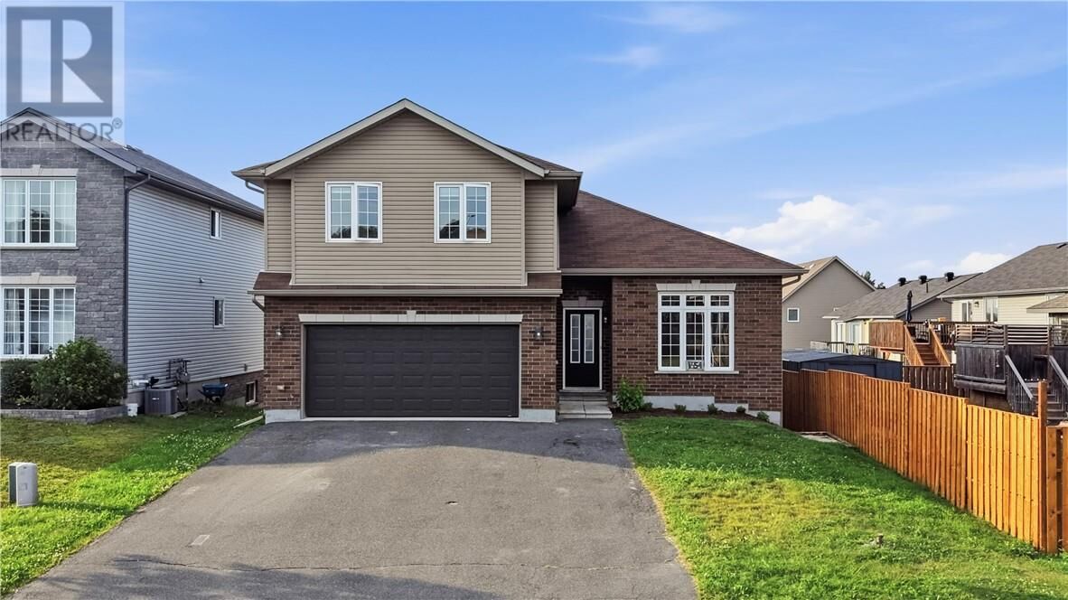 Property Photo:  1654 Meadowlark Way  ON P3N 0A8 
