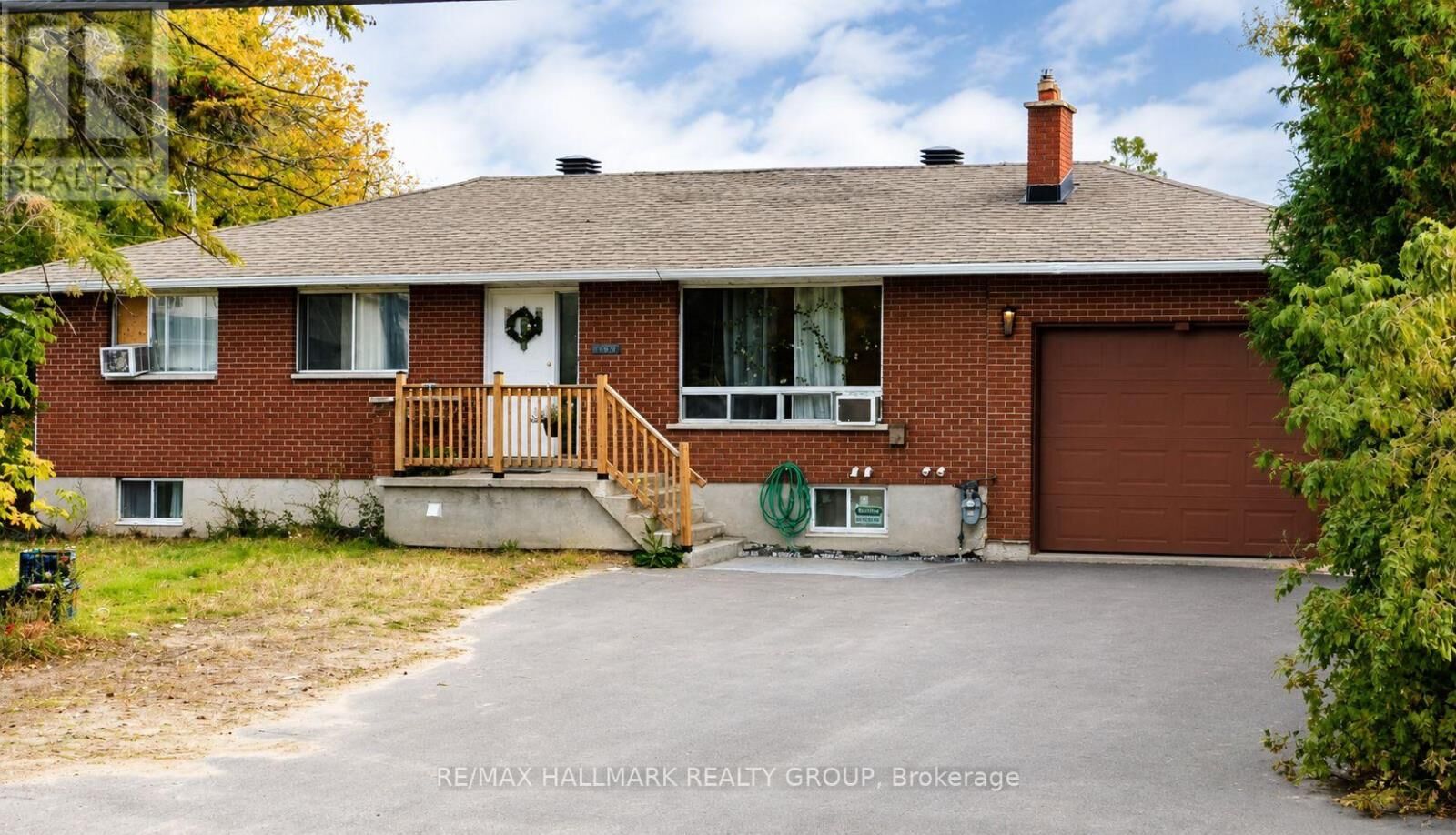 Property Photo:  3755 Albion Road  ON K1T 1A6 