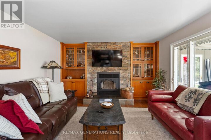 Property Photo:  664 Memory Road  ON P7L 0A3 