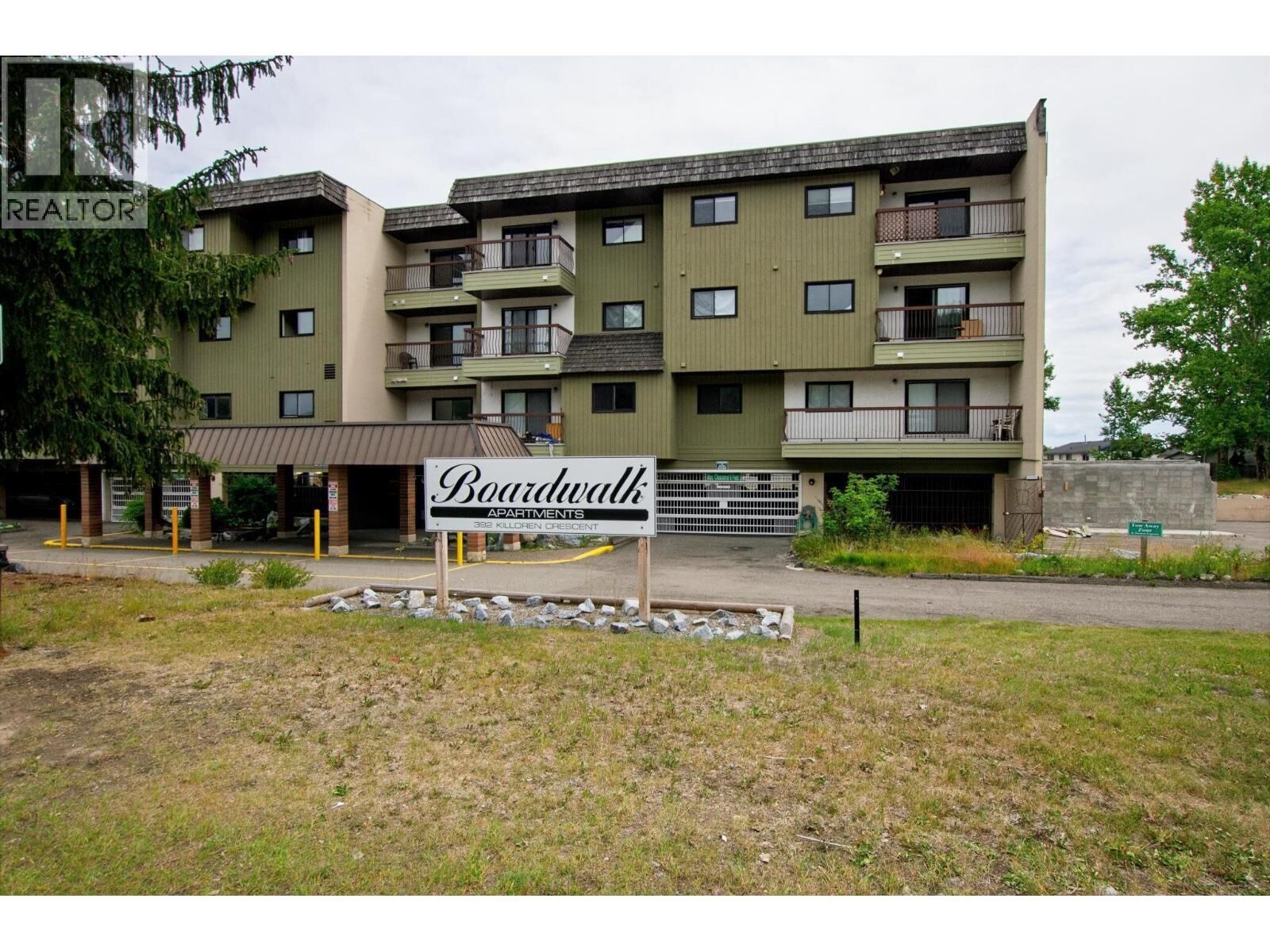 Property Photo:  392 Killoren Crescent 215  BC V2M 6J9 