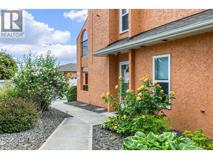 Property Photo: 2433 Ingram Road 6 BC V4T 1L5