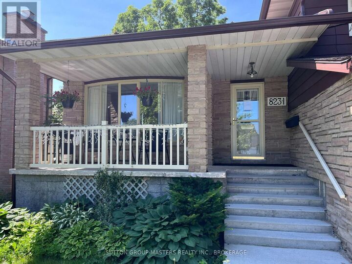 Property Photo: 823 Robson Place Unit 1 ON K7P 1B5