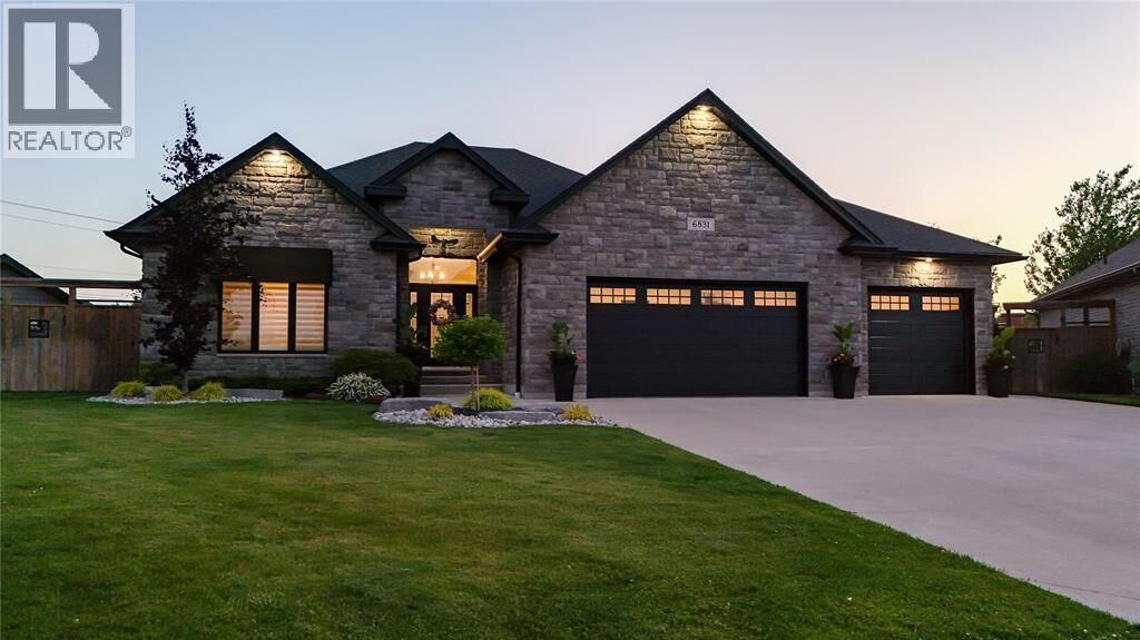 Property Photo:  6831 Creekside Drive  ON N0N 1E0 