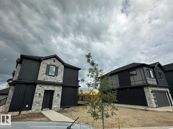 Property Photo: 30 Chartres Close AB T8T 2C9
