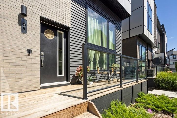 Property Photo: 50 Ebony Boulevard 64 AB T8H 2X4