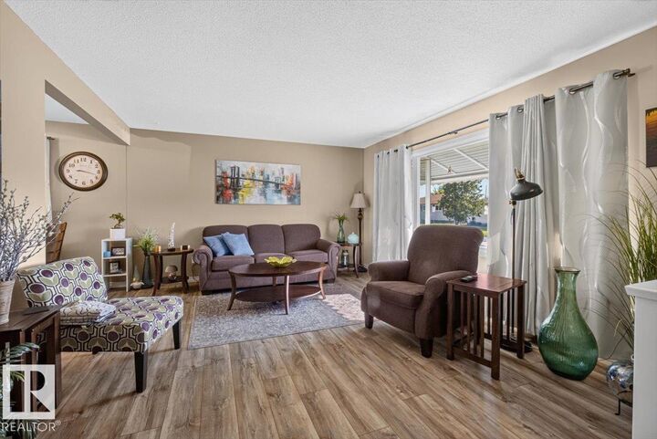 Property Photo:  13520 67 St NW  AB T5C 0C8 