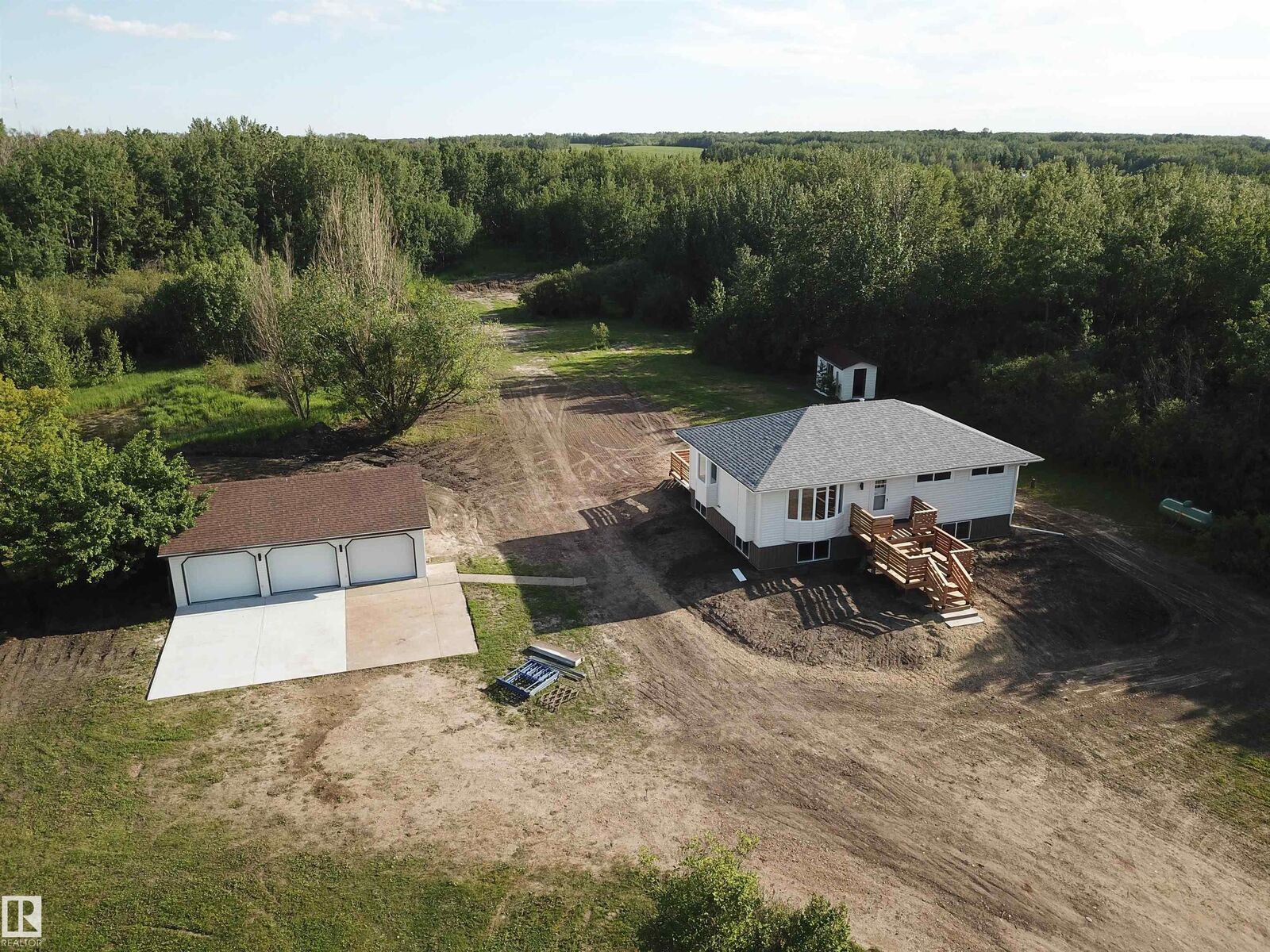 Property Photo:  72 50106 Rg Rd 200  AB T0B 4J1 