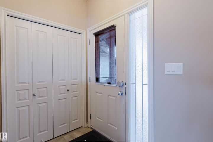 Property Photo:  1007 173 Street SW  AB T6W 1Z5 