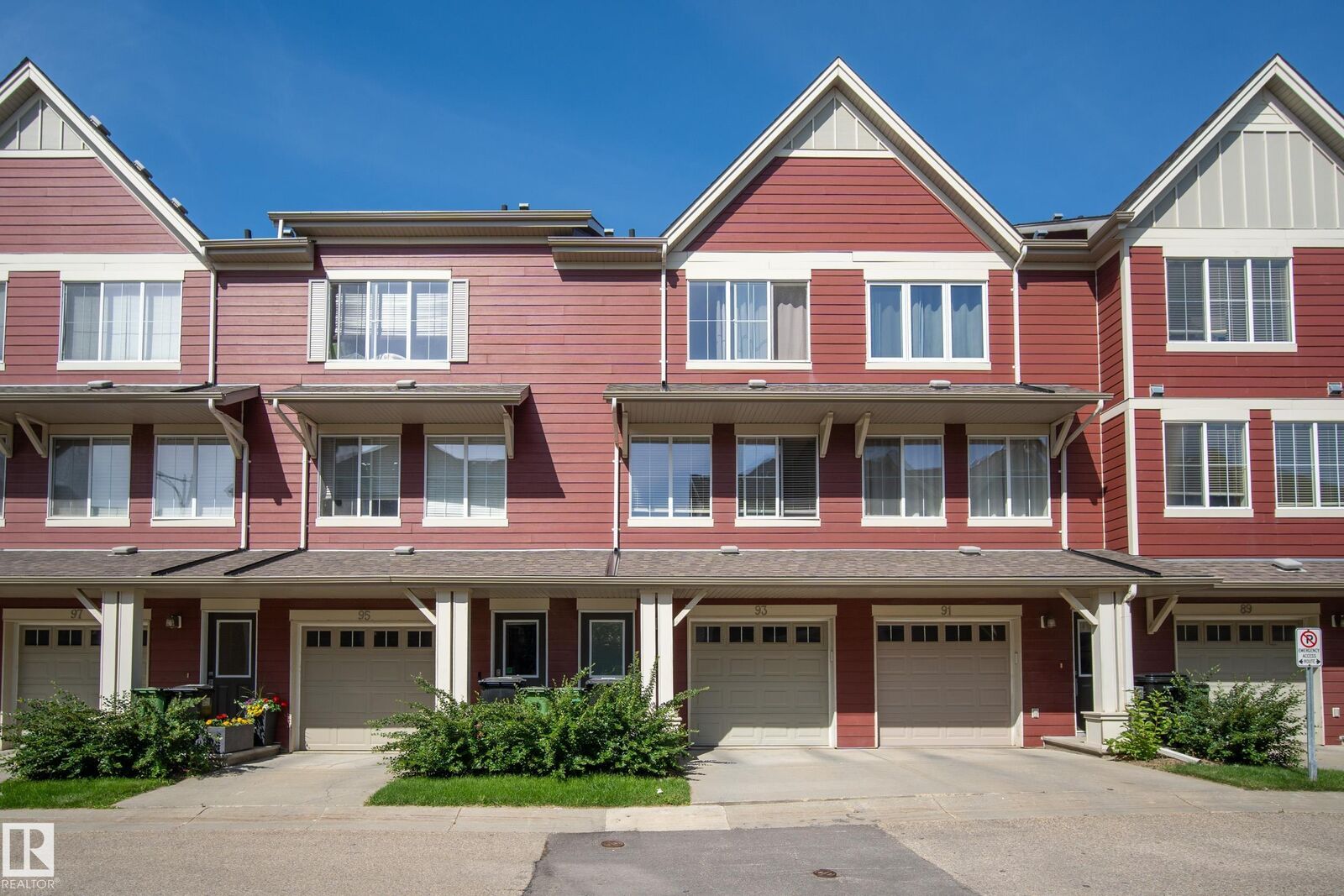 Property Photo: 603 Watt Boulevard SW 93 AB T6X 0P3