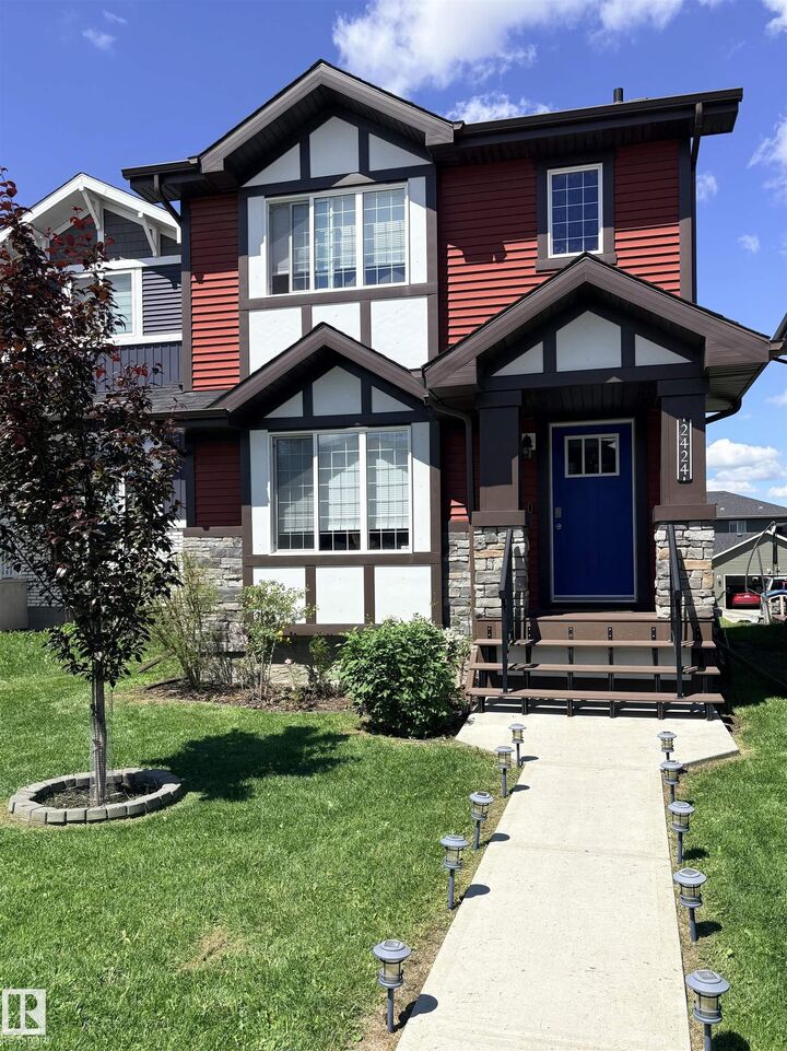 Property Photo:  2424 Wonnacott Court SW  AB T6X 2K5 