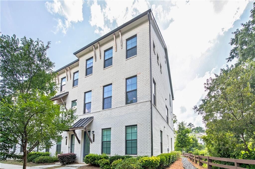 Property Photo:  3005 Poppy Lane  GA 30076 