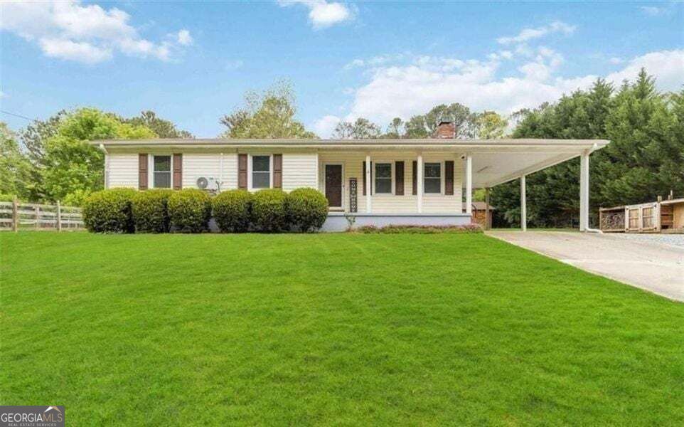 Property Photo:  3040 Land Road  GA 30004 