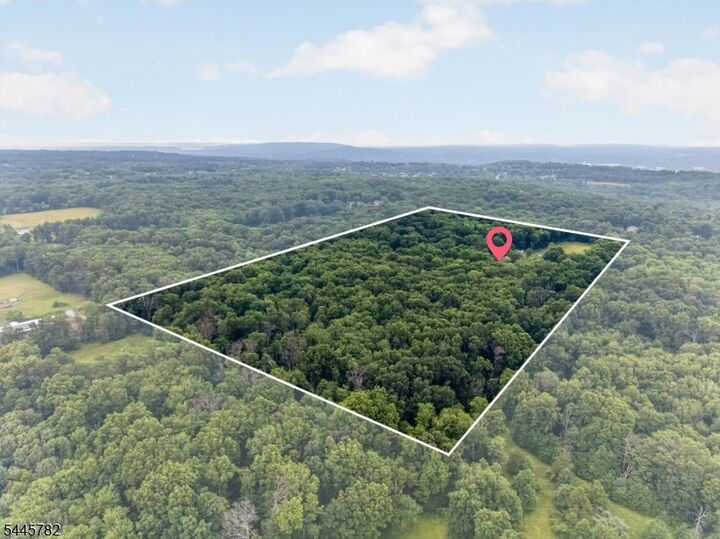 Property Photo:  41 Featherbed Lane  NJ 08822 