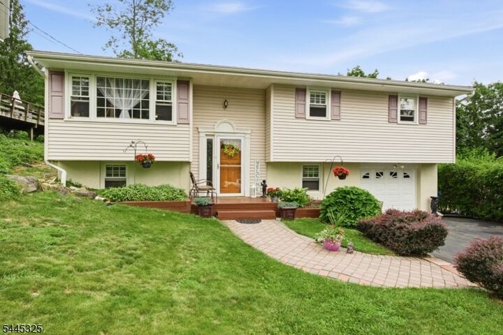 Property Photo:  13 Anderson Ave  NJ 07866 