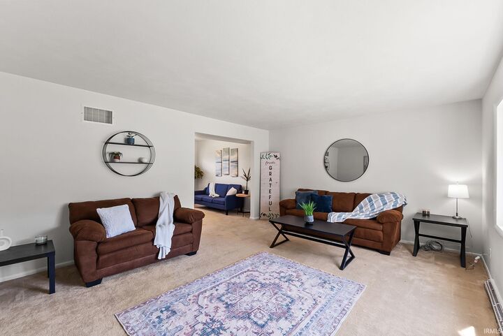 Property Photo:  25787 Meadow Oak Lane  IN 46514-5217 