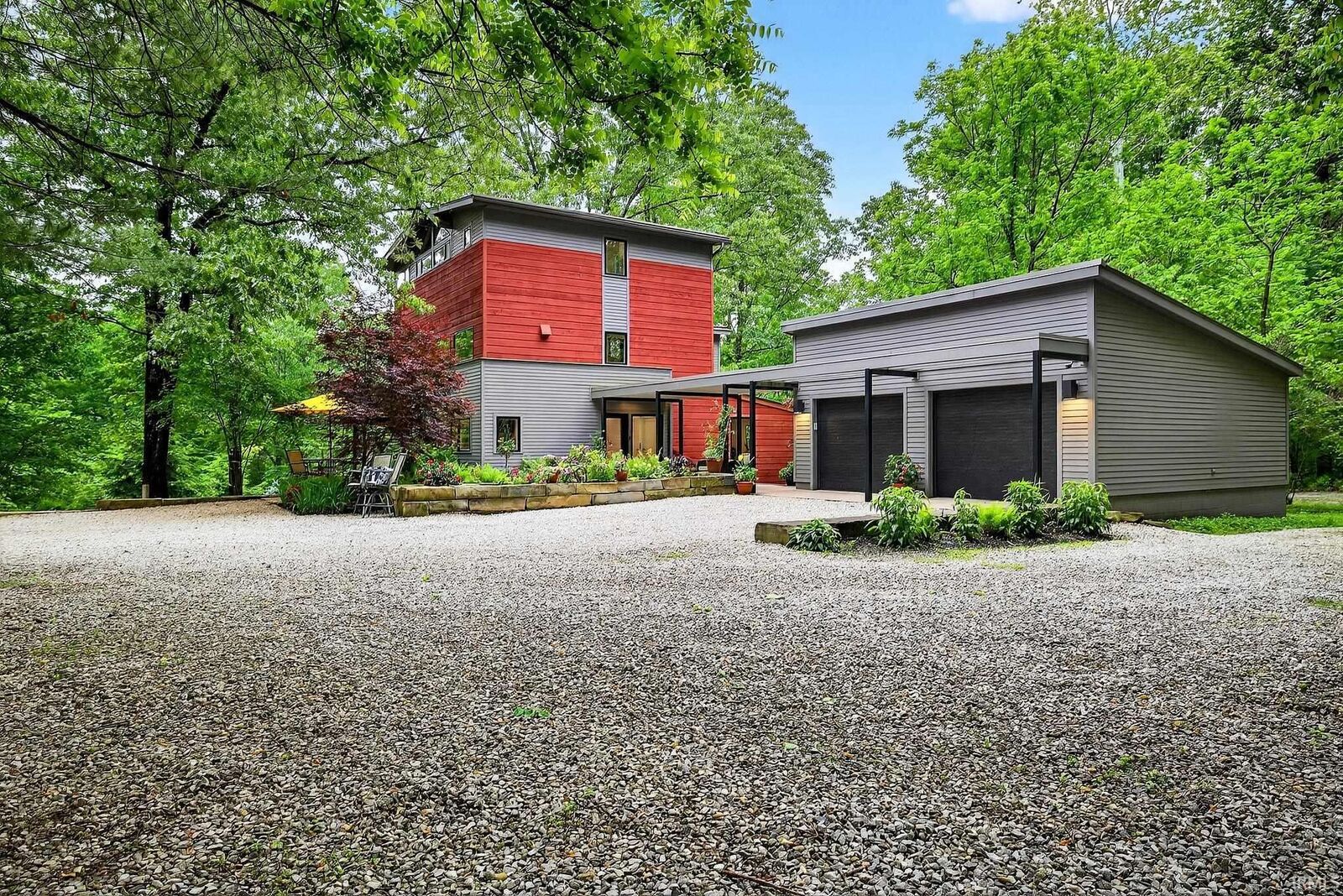 Property Photo: 7654 N Shilo Road IN 47468