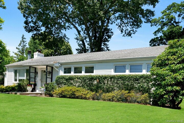 Property Photo: 82 Holbrooke Road NY 10605