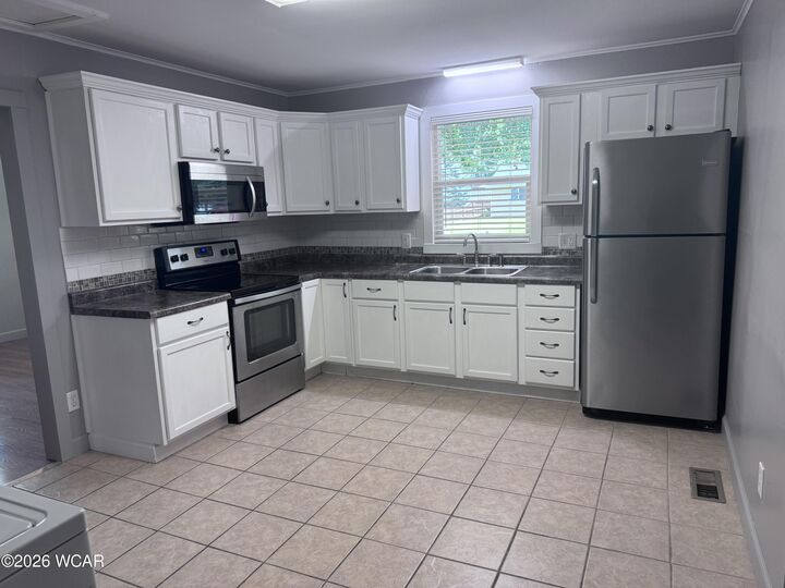 Property Photo: 715 N Johnson Street OH 45810