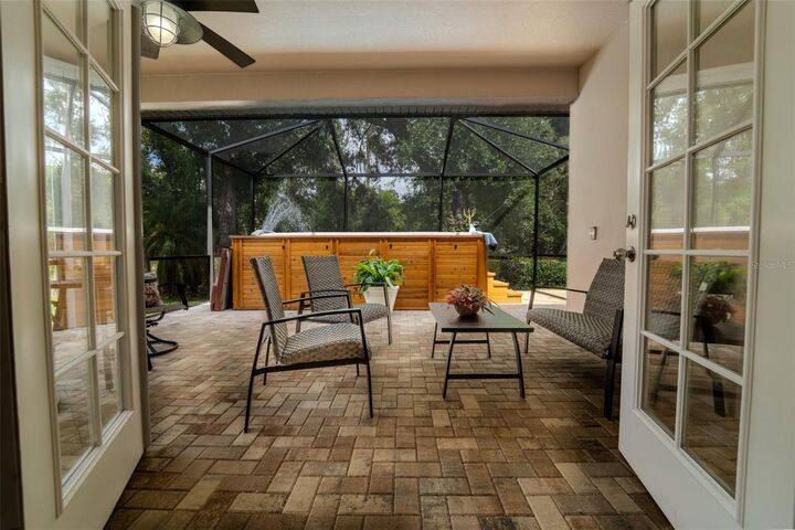 Property Photo:  6614 Green Acres Boulevard  FL 34655 