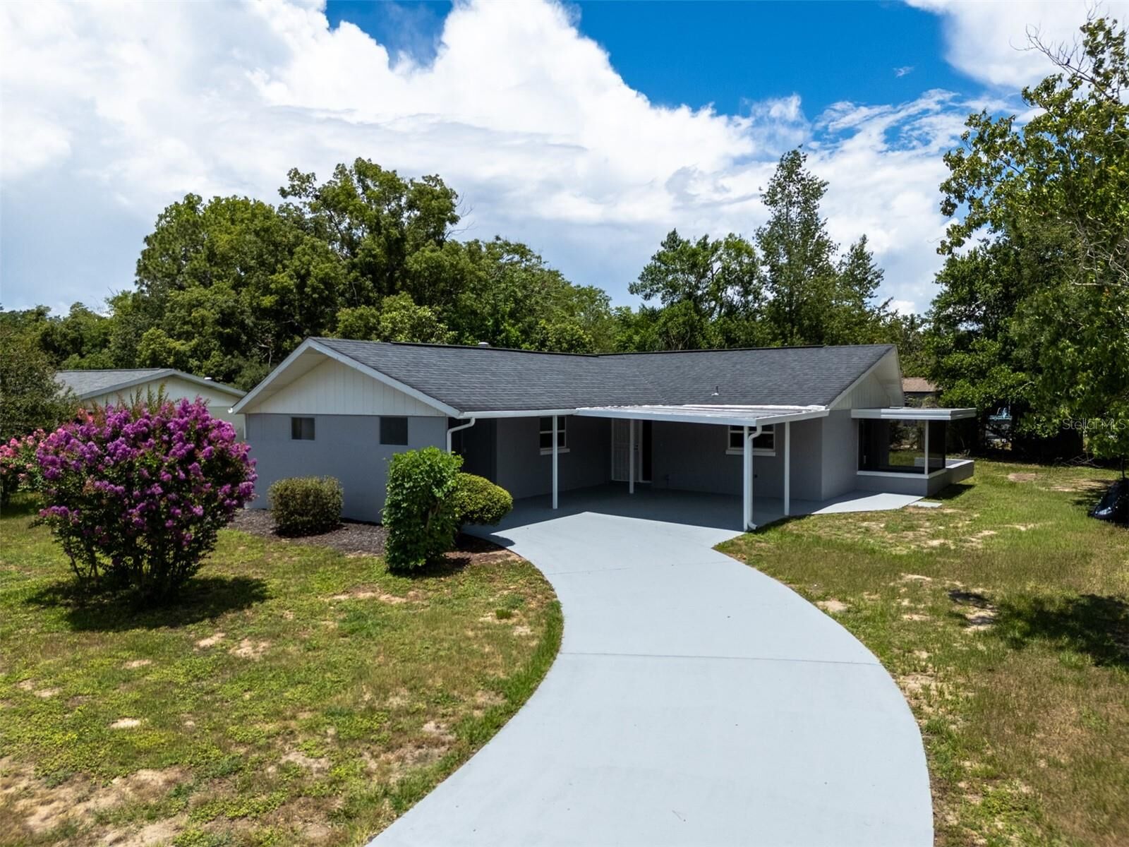 Property Photo: 474 Spring Lane FL 34472