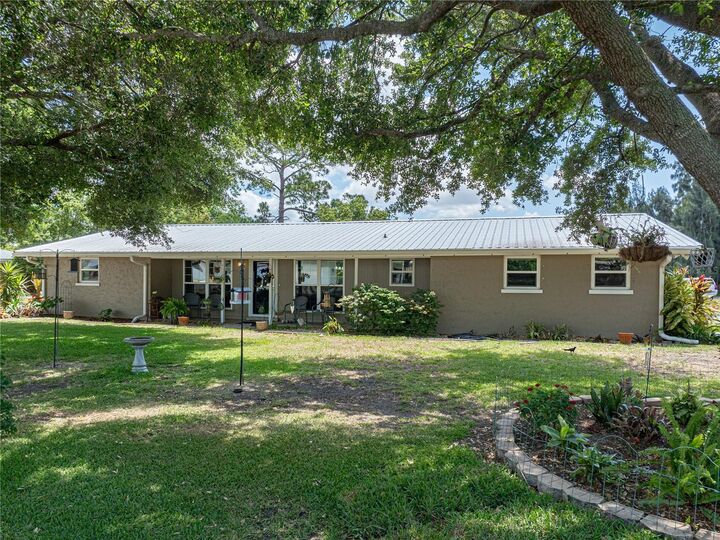 Property Photo:  246 Canal Drive  FL 33859 
