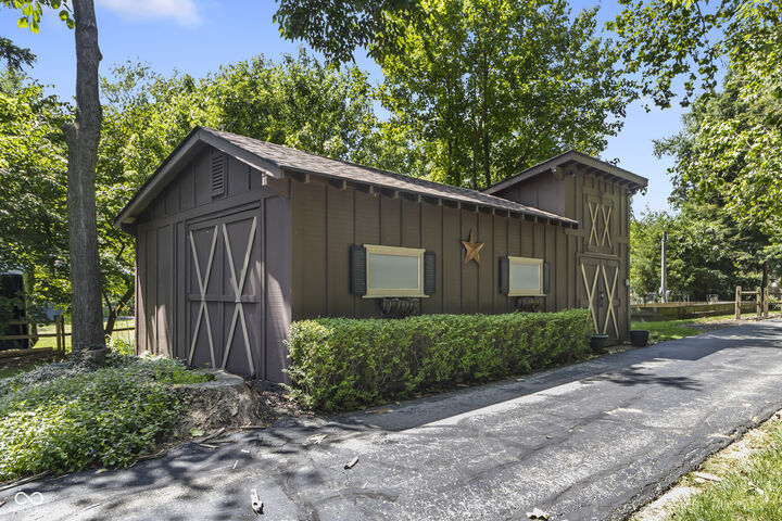 Property Photo:  6454 E 116th Street  IN 46038 