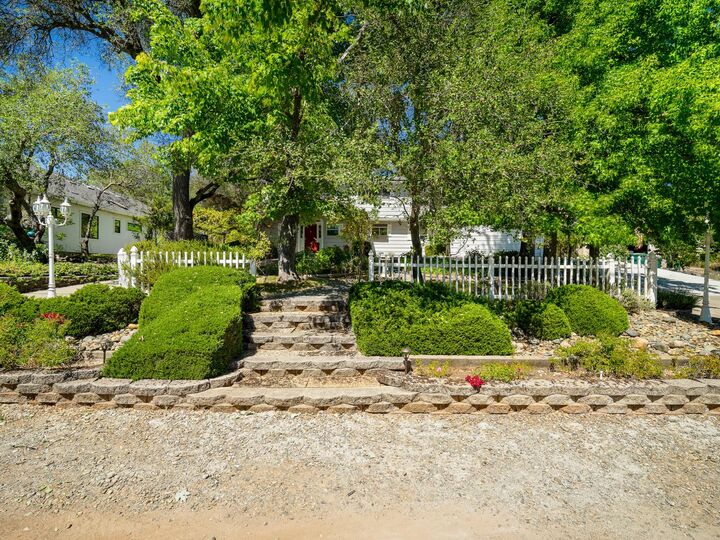 Property Photo: 3591 Fairway Drive CA 95682