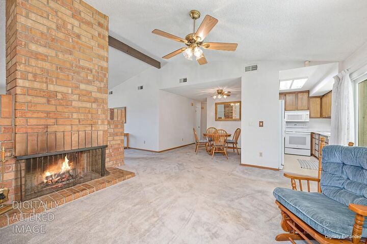 Property Photo: 5010 Buffwood Way CA 95841