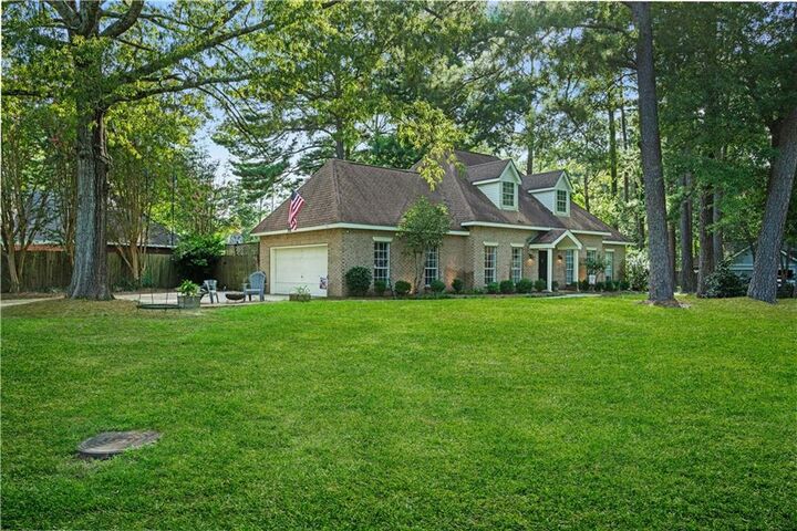 Property Photo: 202 Kipling Lane LA 70448