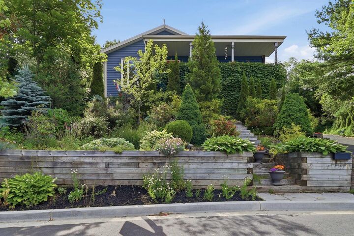 Property Photo: 24 Winsloe Drive NS B4C 1A8
