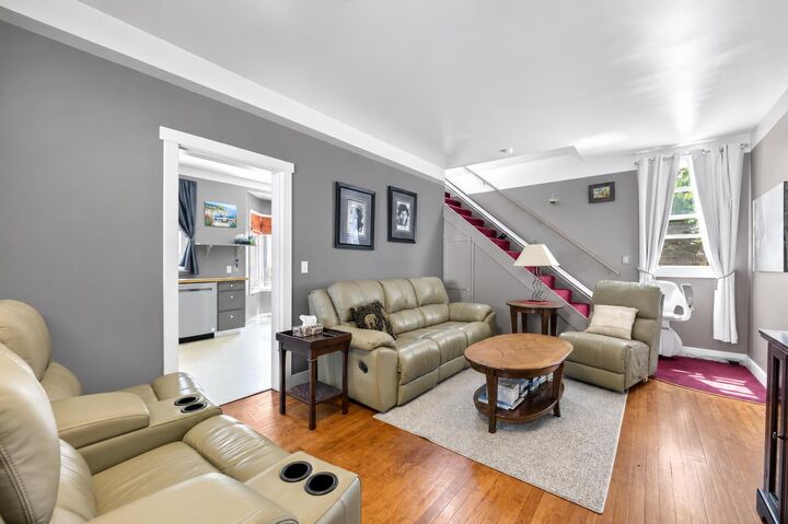 Property Photo:  2109 21 Avenue  AB T0M 0K0 