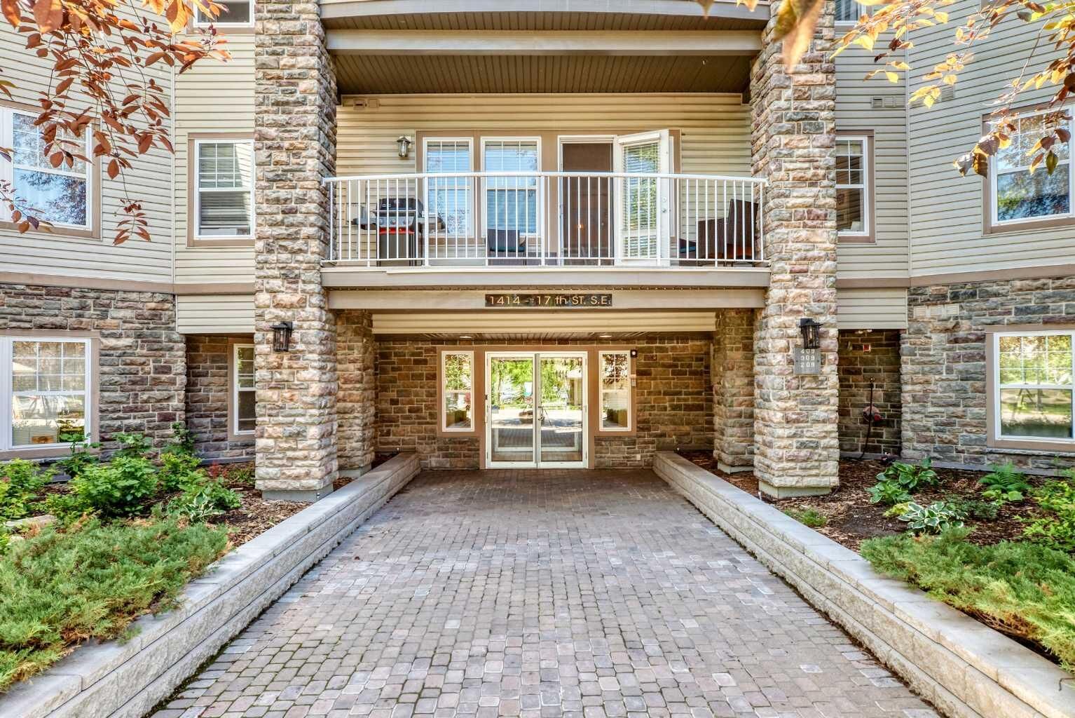Property Photo:  1414 17 Street SE 303  AB T2G 5S6 
