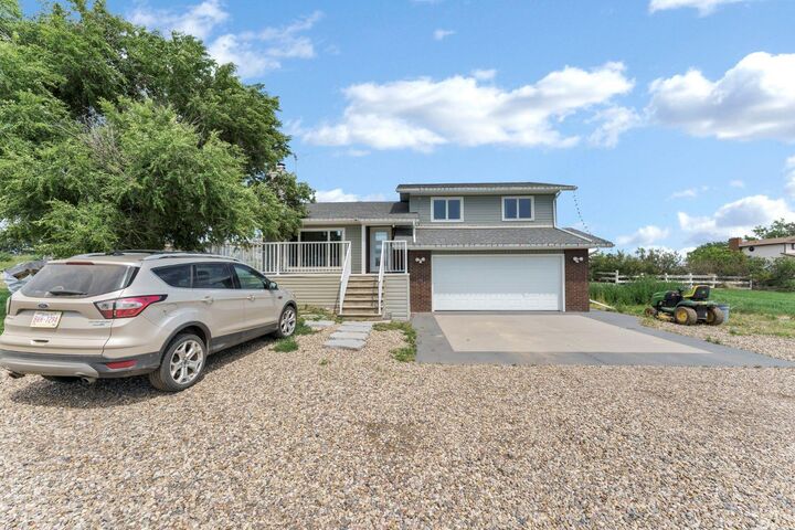 Property Photo: 12525 Range Road 45 #4 AB T1B 0L4
