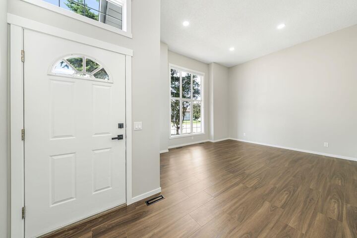 Property Photo:  190 Coverdale Road NE  AB T3K 4J7 